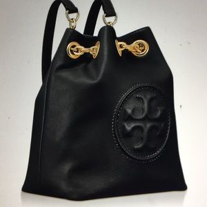 🎒NWT TORY BURCH KEY ITEM BACK PACK 🎒